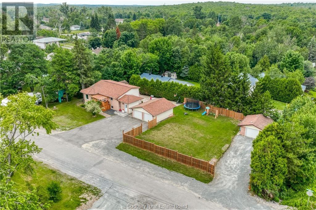 1825 Mccrea Heights Avenue, Val Caron, Ontario  P3N 1M5 - Photo 37 - 2129682
