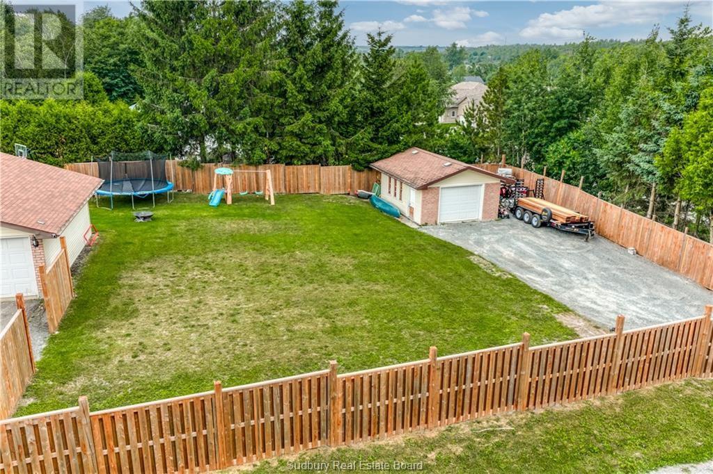 1825 Mccrea Heights Avenue, Val Caron, Ontario  P3N 1M5 - Photo 44 - 2129682