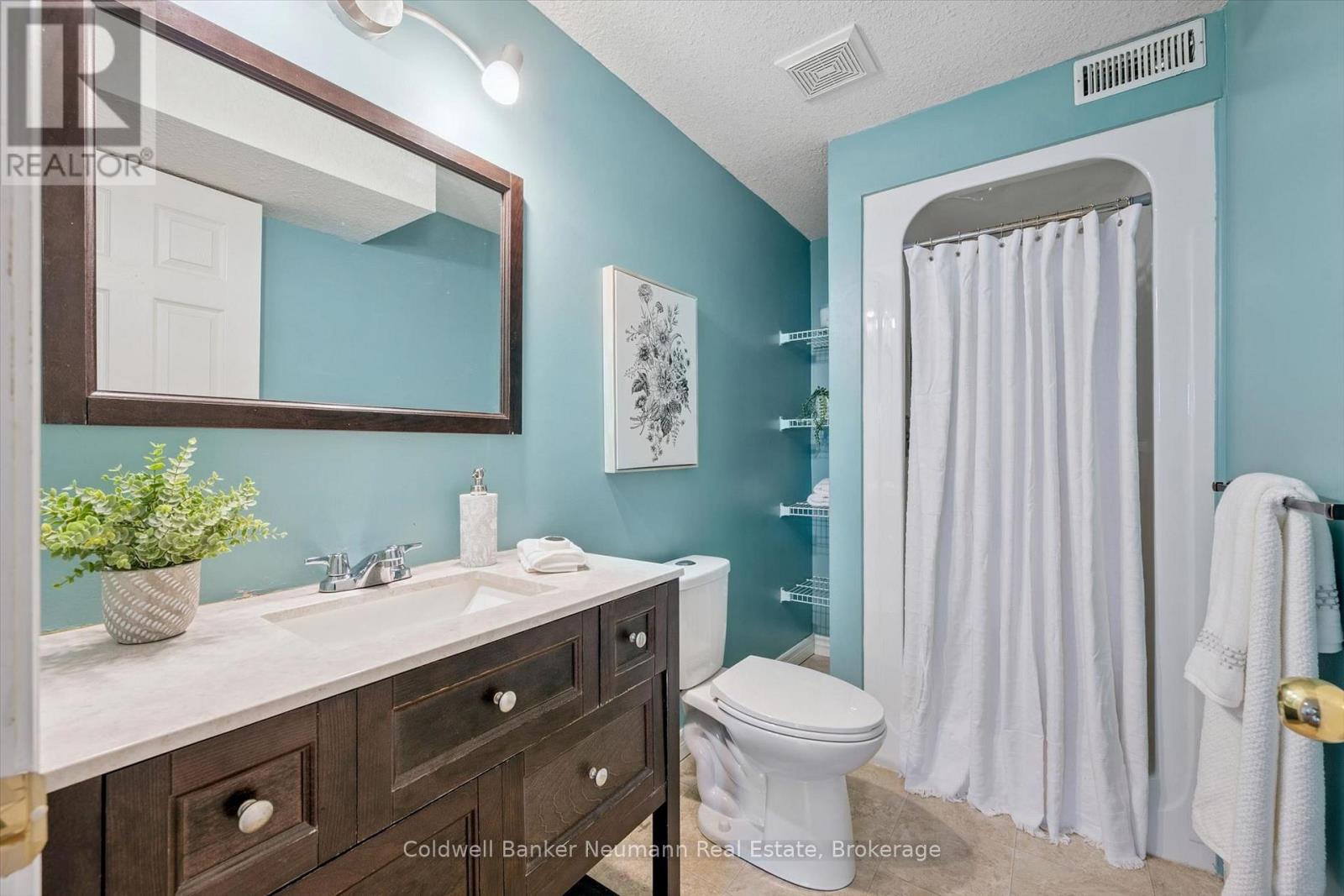 1 Teal Drive, Guelph (Kortright Hills), Ontario  N1C 1G3 - Photo 36 - X13648720
