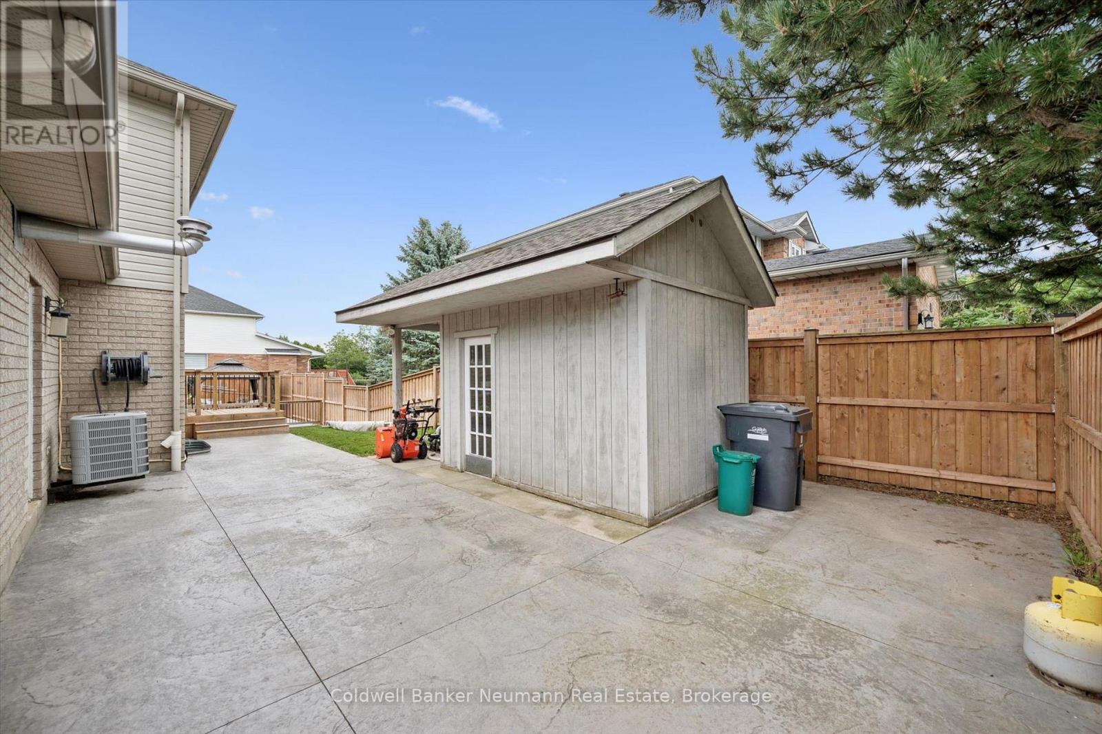 1 Teal Drive, Guelph (Kortright Hills), Ontario  N1C 1G3 - Photo 44 - X13648720