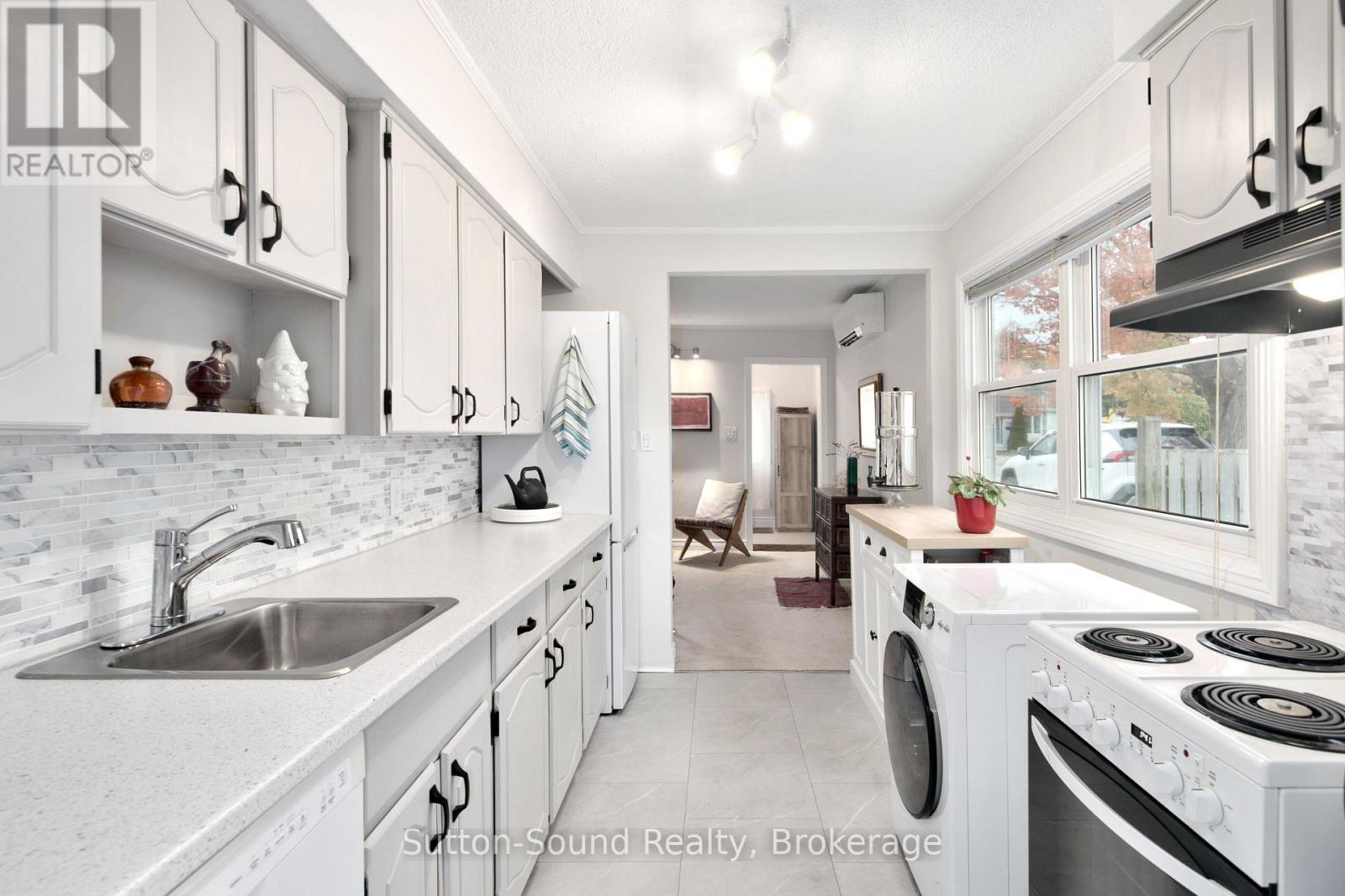 785 7th Street E, Owen Sound, Ontario  N4K 1J8 - Photo 11 - X13648722
