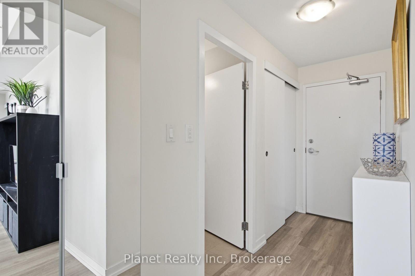 406 - 5 Gordon Street, Guelph (Downtown), Ontario  N1H 4G8 - Photo 4 - X13648804