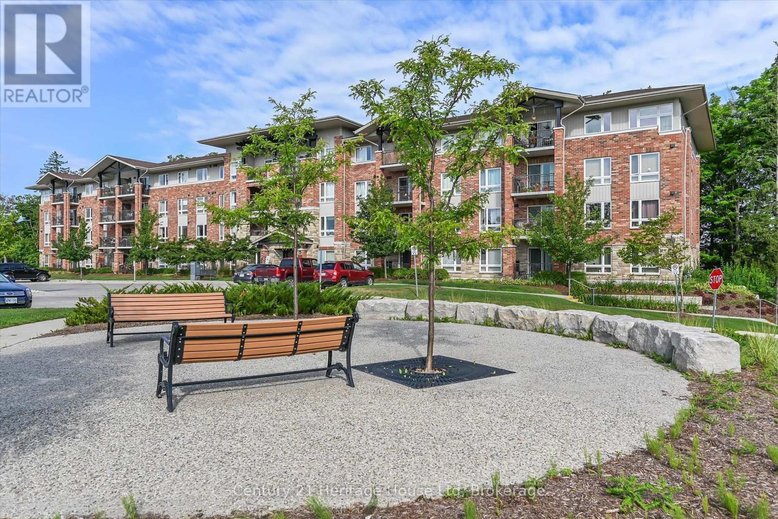 302 - 625 St David Street S, Centre Wellington (Fergus), Ontario  N1M 0A8 - Photo 3 - X13648826