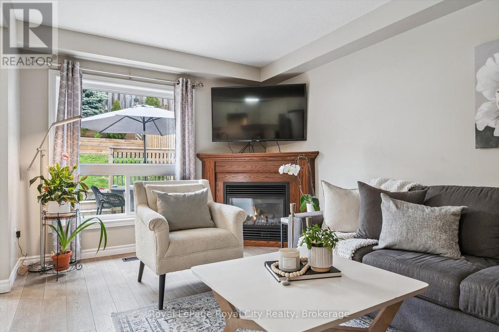 144 Kemp Crescent, Guelph, Ontario  N1E 0K1 - Photo 8 - X13648832