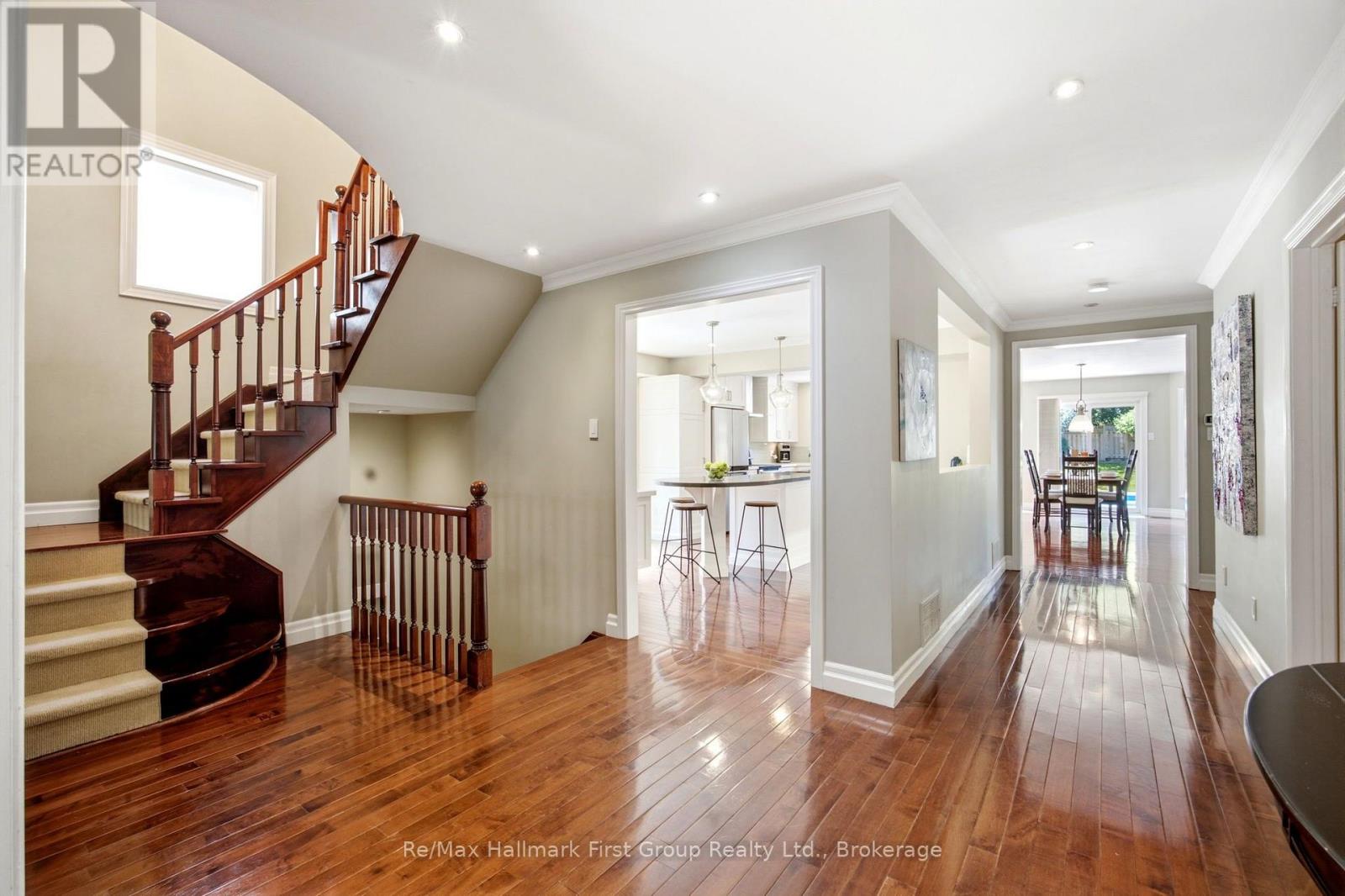 75 Allayden Drive, Whitby, Ontario  L1P 1L5 - Photo 5 - E13648748