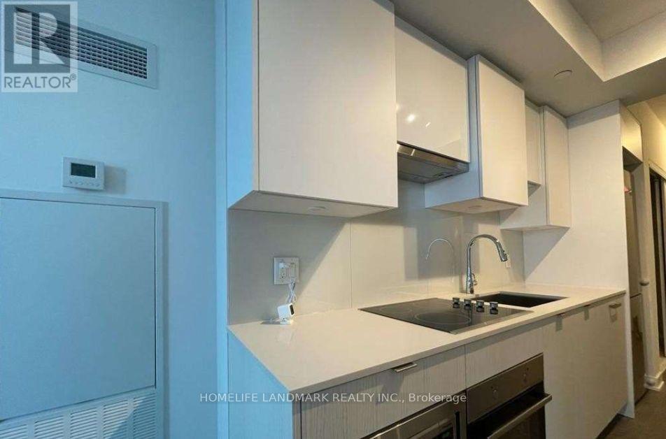 1205 - 99 Broadway Avenue, Toronto, Ontario  M4P 0E3 - Photo 2 - C13648802