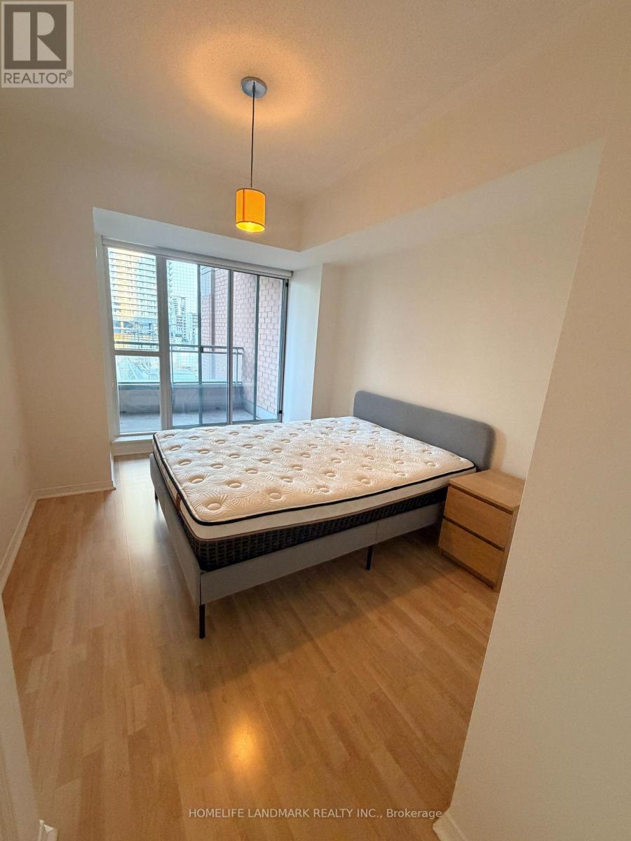 902 - 887 Bay Street, Toronto, Ontario  M5S 3K4 - Photo 10 - C13648848
