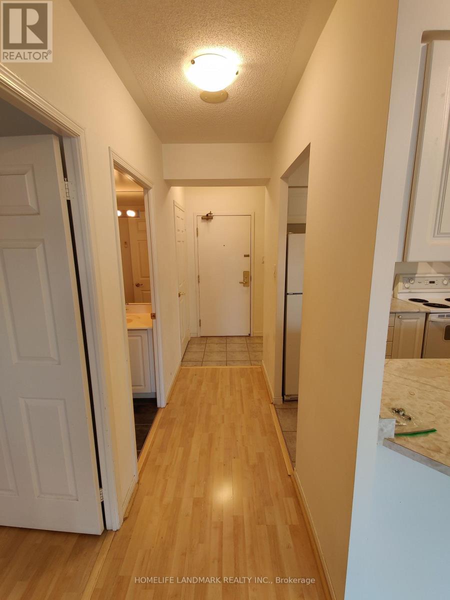 902 - 887 Bay Street, Toronto, Ontario  M5S 3K4 - Photo 3 - C13648848