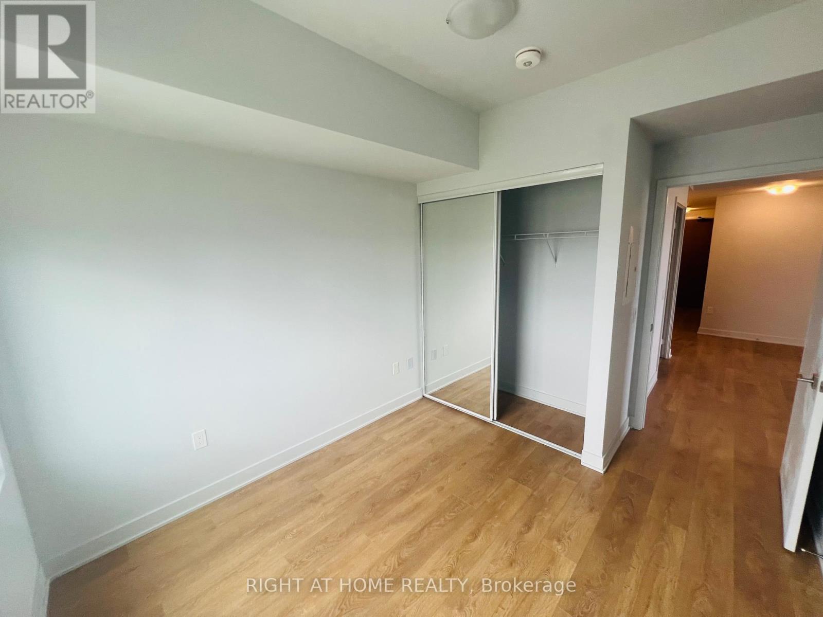 2402 - 2920 Highway 7 Road, Vaughan (Concord), Ontario  L4K 0P4 - Photo 27 - N13648738
