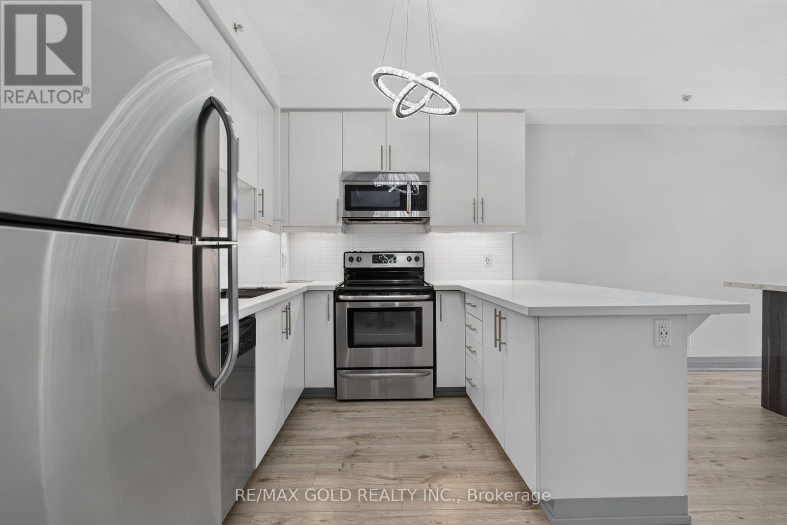 909 - 24 Woodstream Boulevard, Vaughan, Ontario  L4L 8C4 - Photo 5 - N13648828