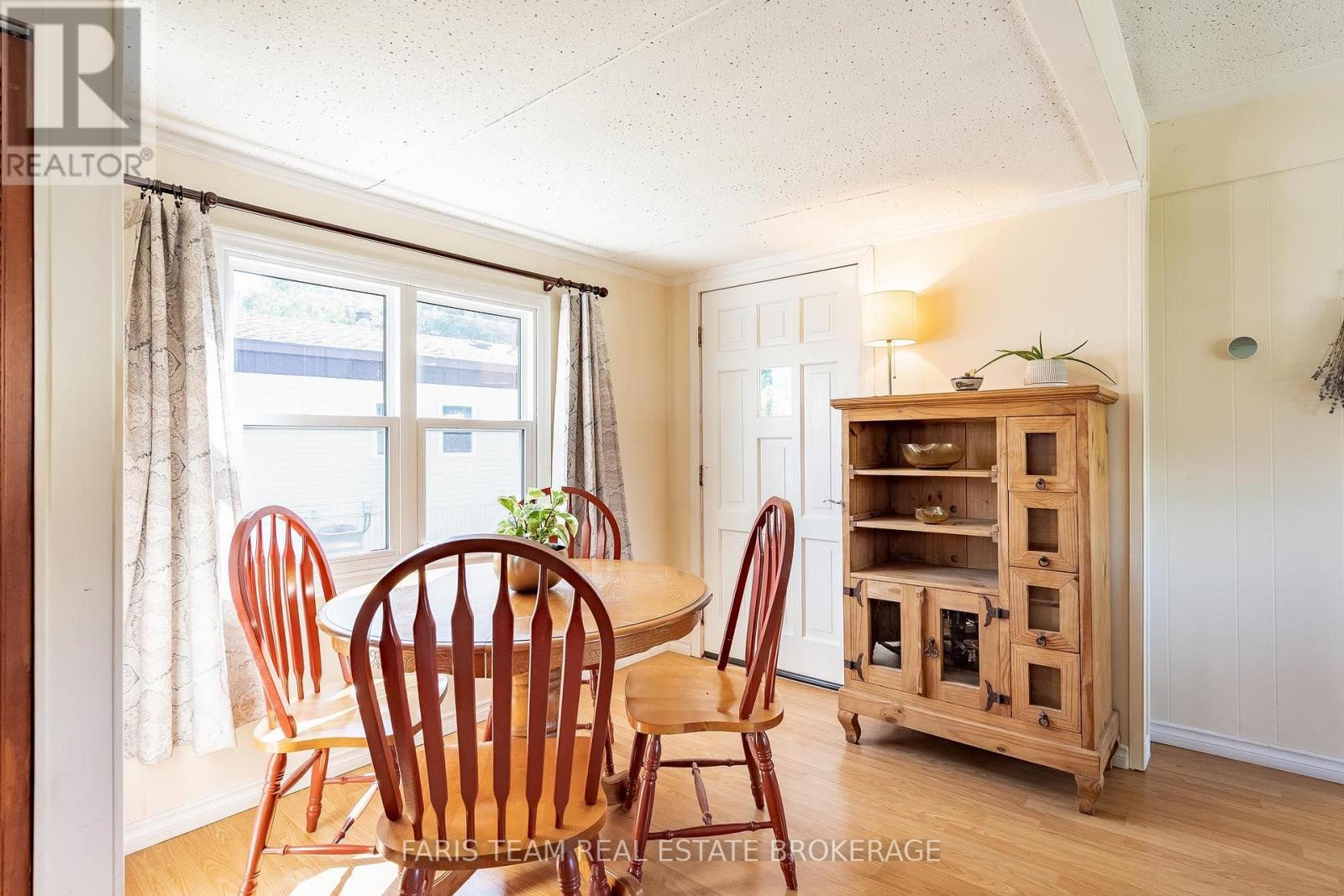 1295 Hilltop Road, Severn, Ontario  L3V 0V1 - Photo 10 - S13648830