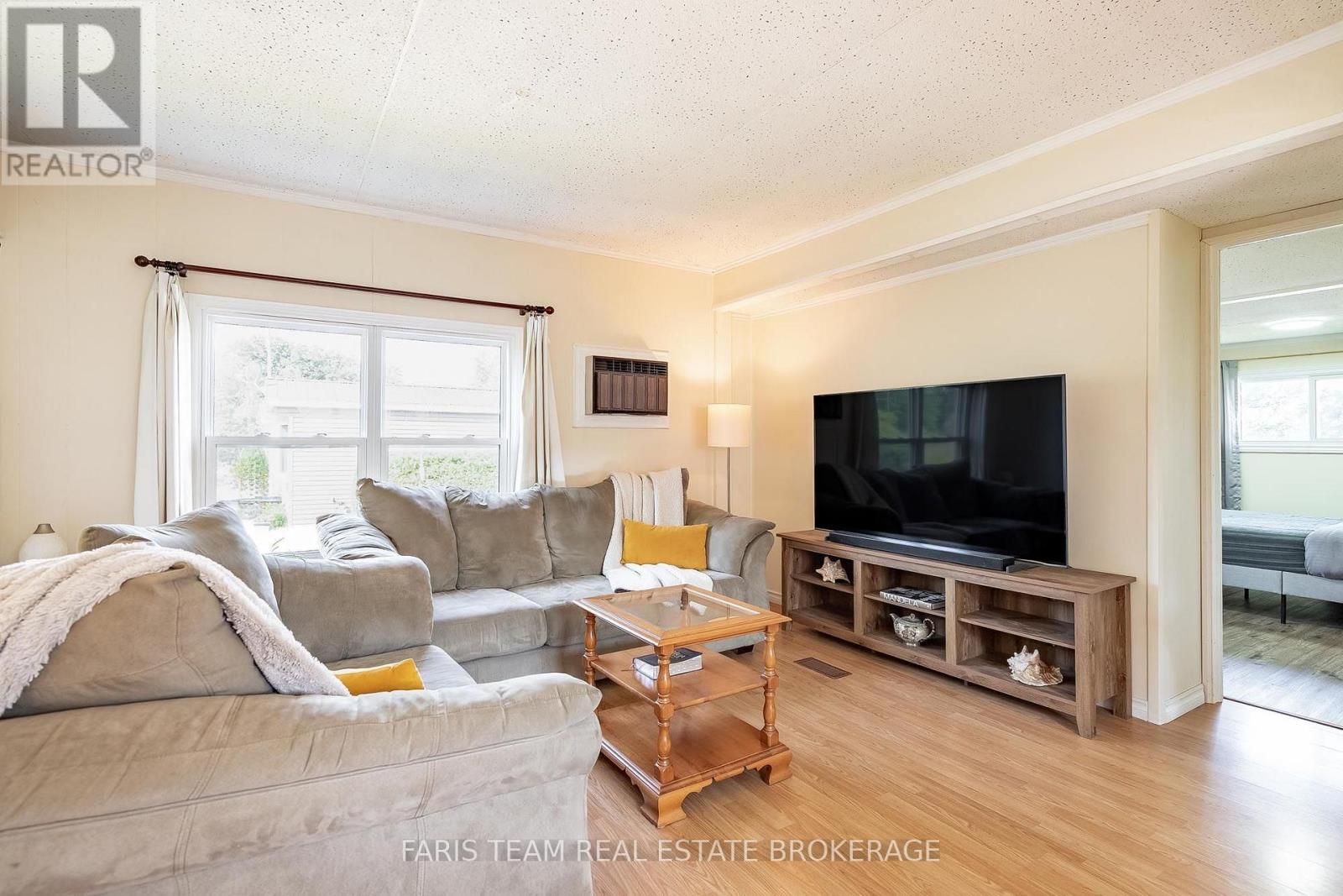 1295 Hilltop Road, Severn, Ontario  L3V 0V1 - Photo 12 - S13648830