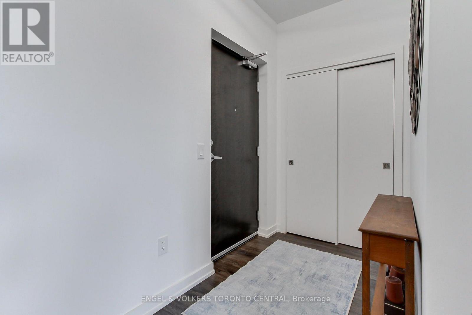 418 - 430 Essa Road, Barrie, Ontario  L9J 0M1 - Photo 4 - S13648844