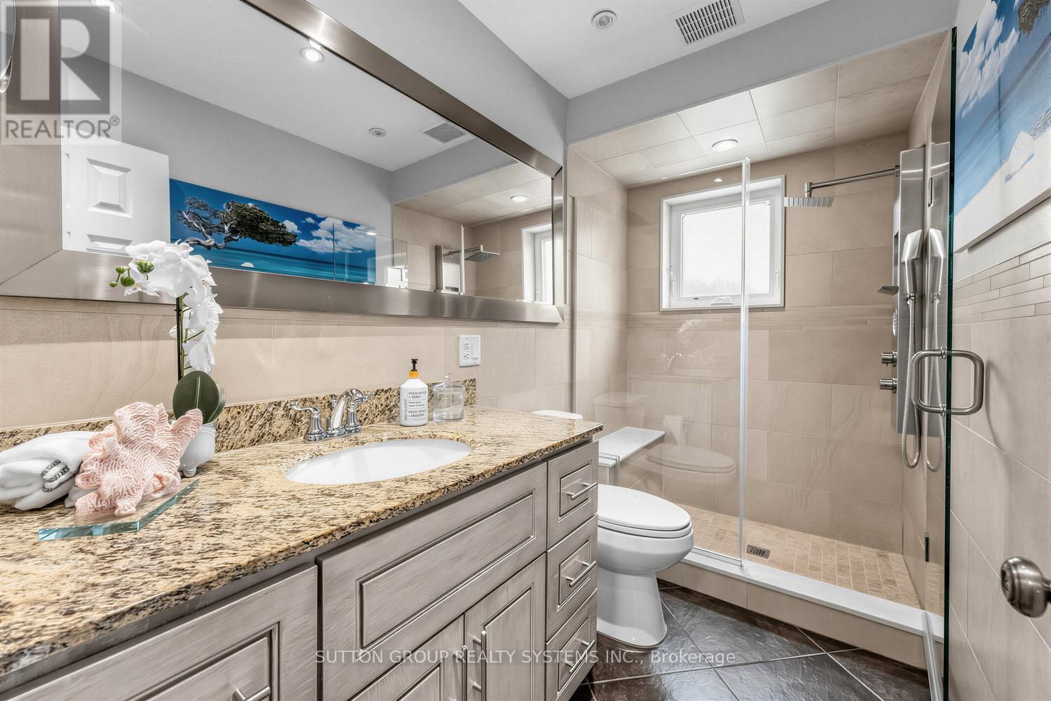 228 Chantenay Drive, Mississauga, Ontario  L5A 1E4 - Photo 23 - W13648736