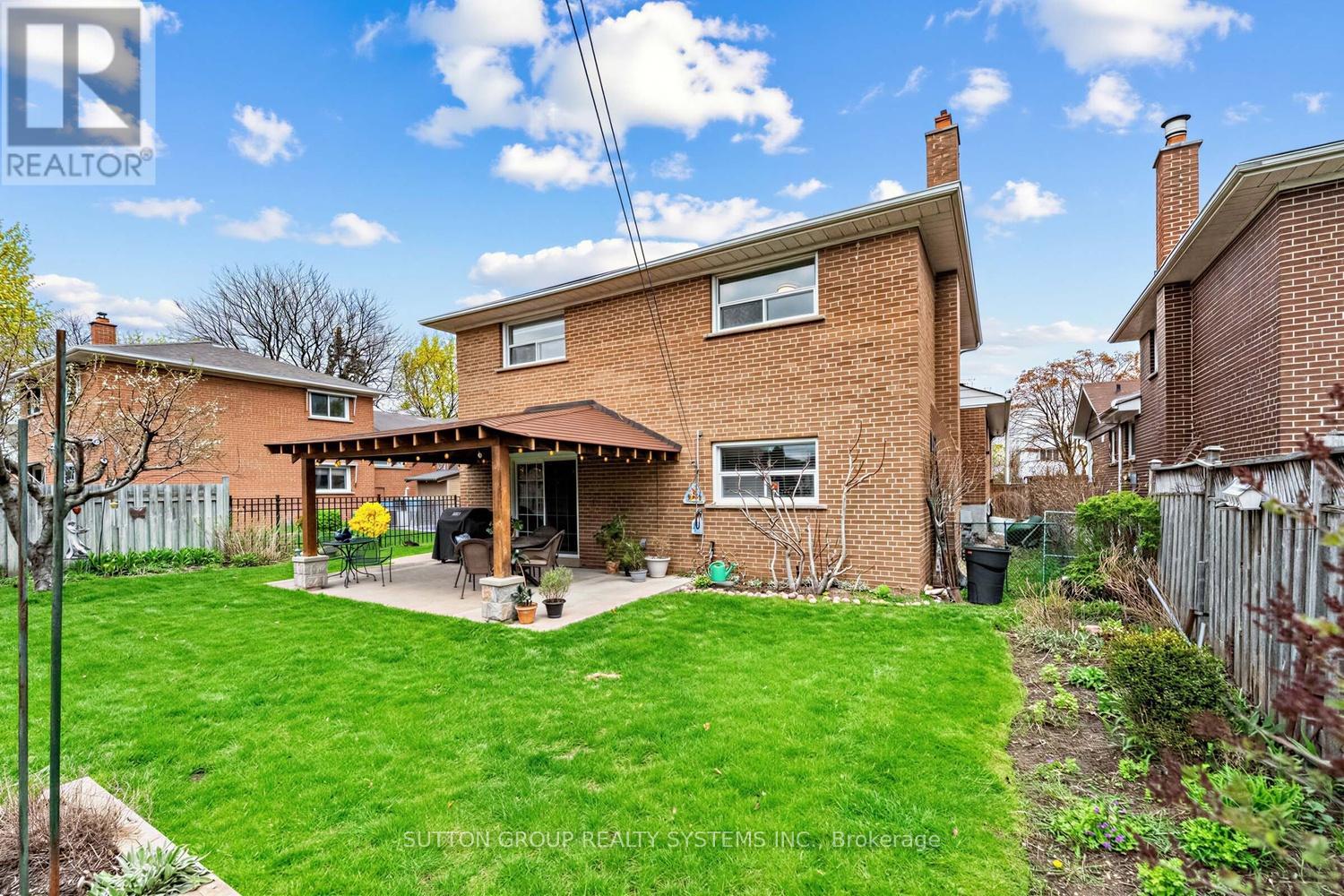 228 Chantenay Drive, Mississauga, Ontario  L5A 1E4 - Photo 34 - W13648736