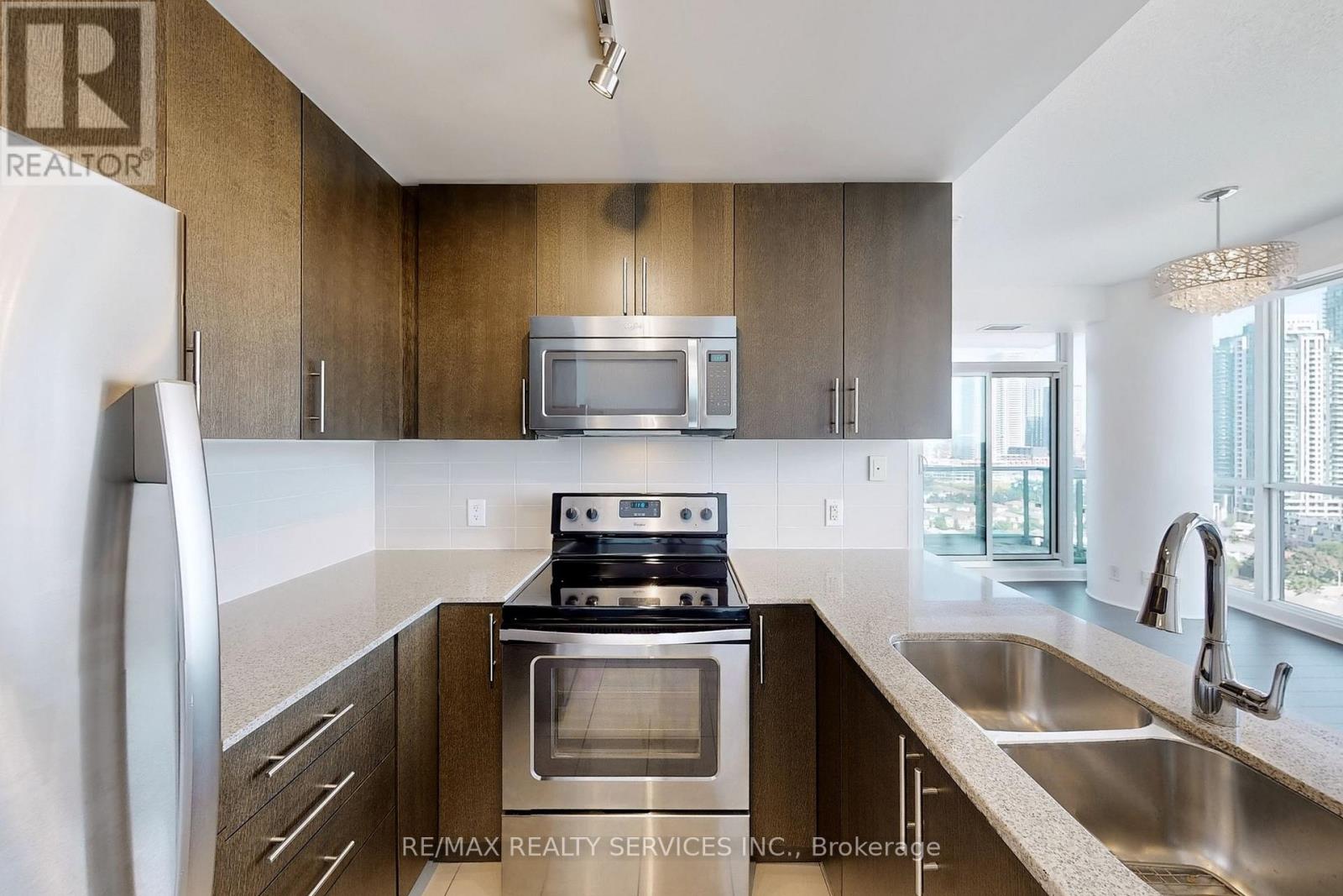 1511 - 3985 Grand Park Drive, Mississauga, Ontario  L5B 0H8 - Photo 9 - W13648796