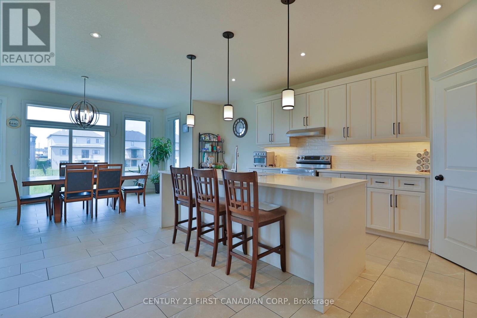 1266 Silverfox Drive, London North, Ontario  N6G 0V8 - Photo 10 - X13584958