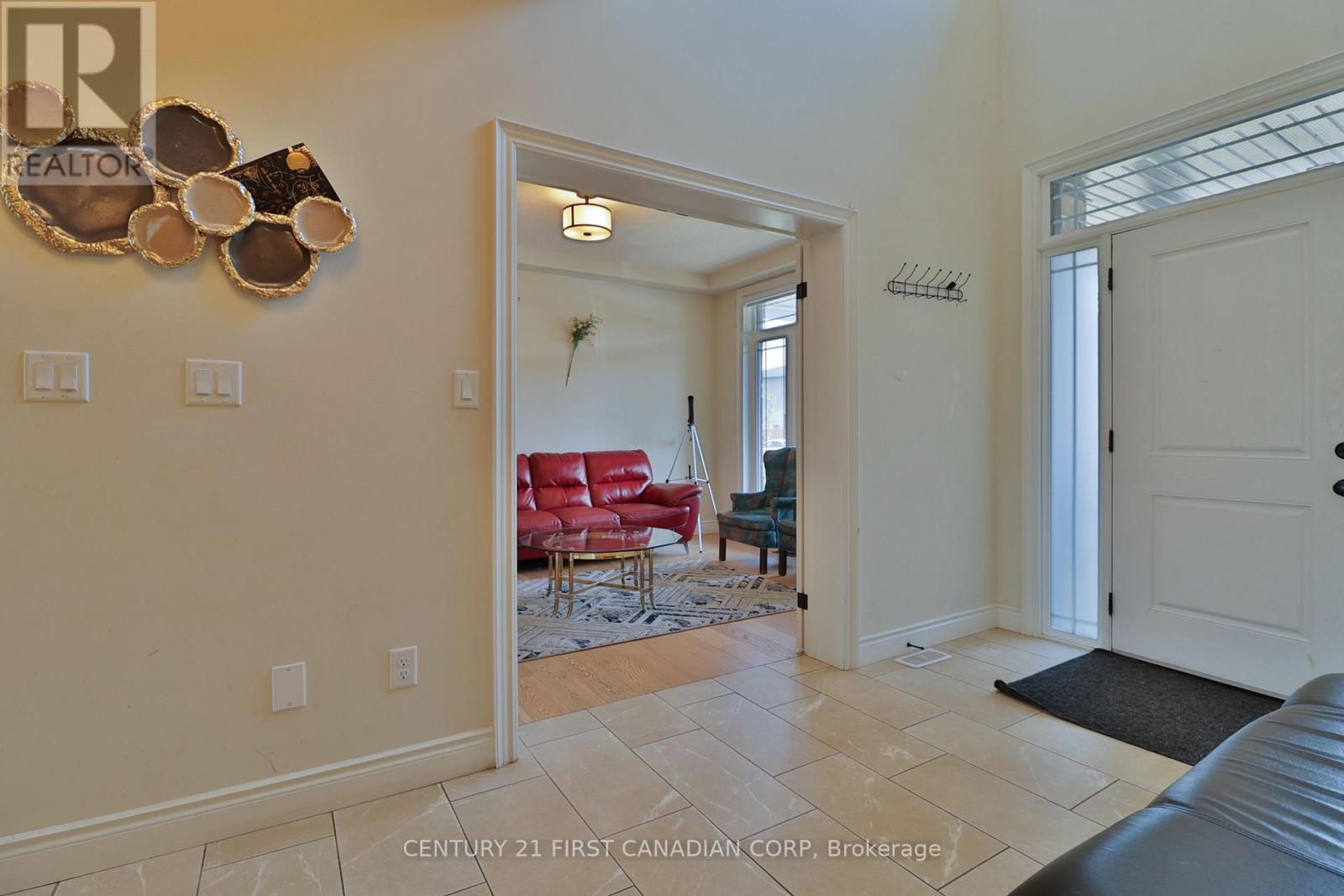 1266 Silverfox Drive, London North, Ontario  N6G 0V8 - Photo 17 - X13584958