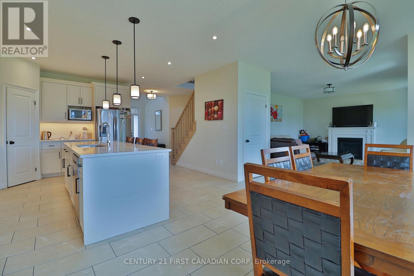 1266 Silverfox Drive, London North, Ontario  N6G 0V8 - Photo 26 - X13584958