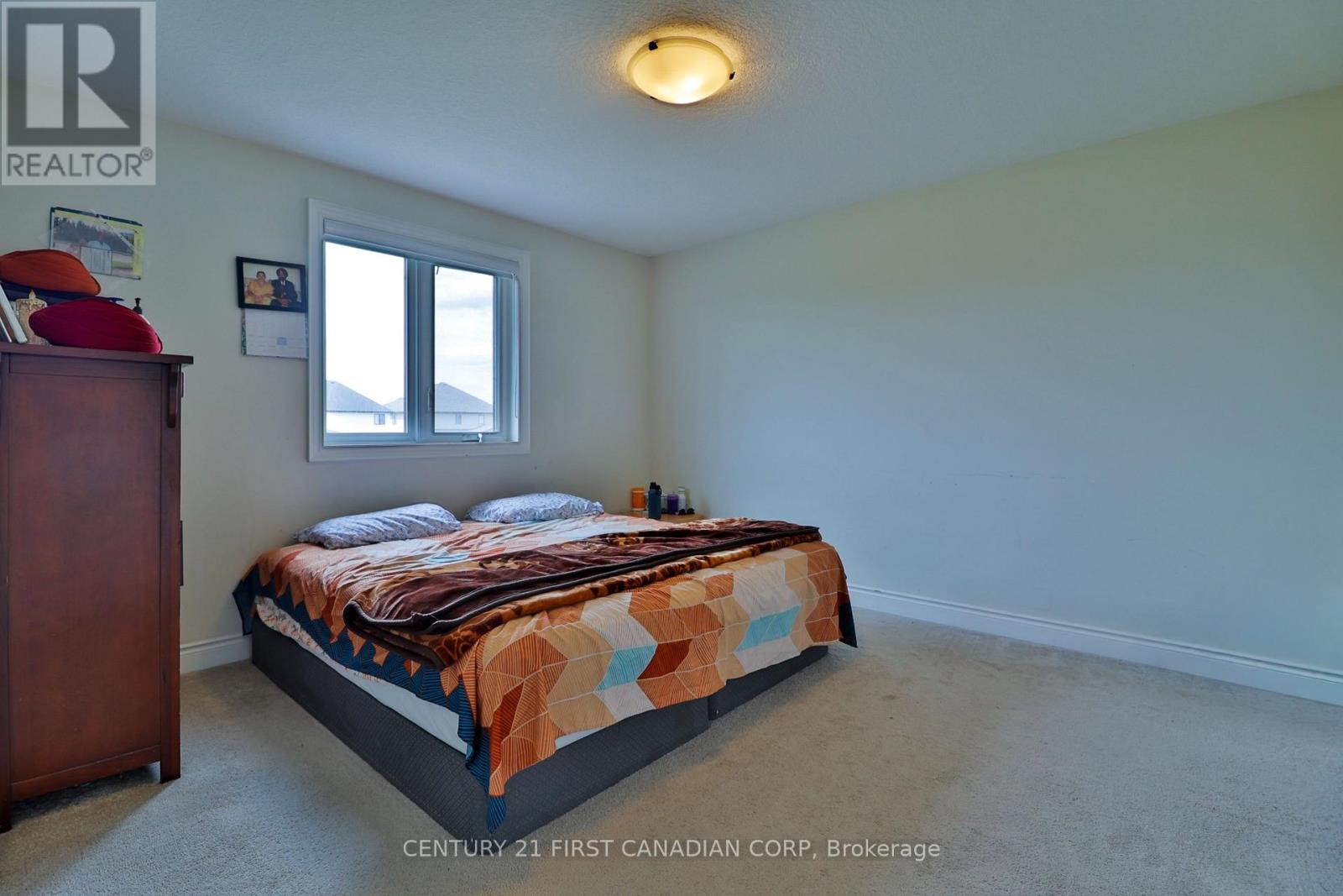 1266 Silverfox Drive, London North, Ontario  N6G 0V8 - Photo 12 - X13584958