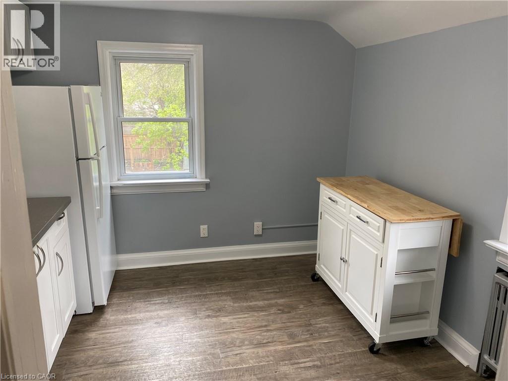 49 West Avenue, Kitchener, Ontario  N2M 1X4 - Photo 6 - 40854112