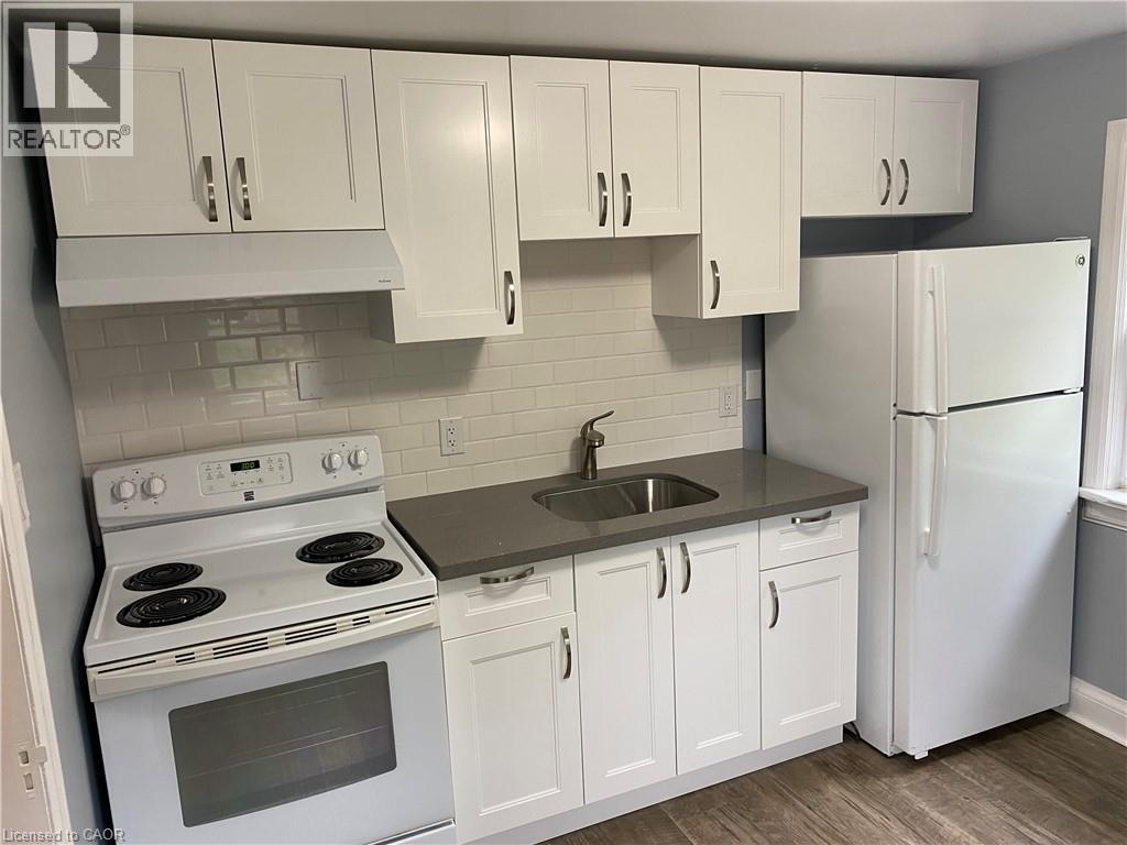 49 West Avenue, Kitchener, Ontario  N2M 1X4 - Photo 8 - 40854112