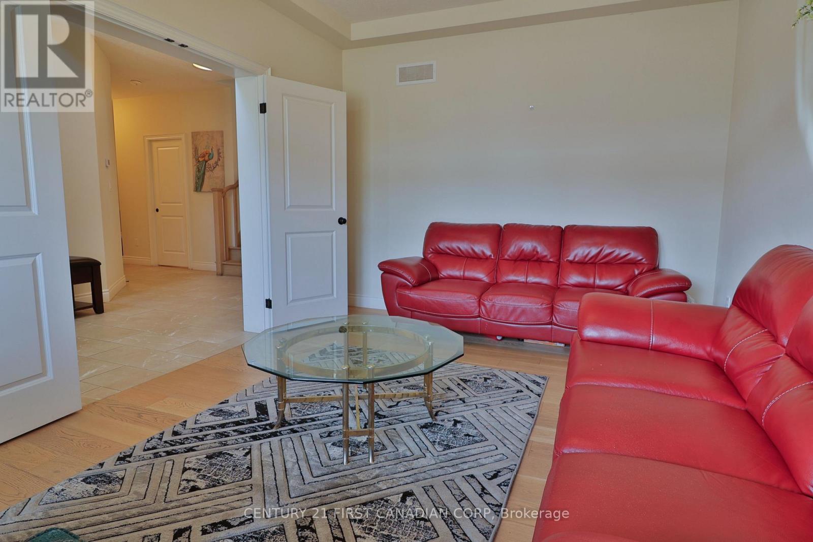 1266 Silverfox Drive, London North, Ontario  N6G 0V8 - Photo 39 - X13584958