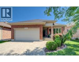 24 THIMBLEBERRY Crossing, New Hamburg, Ontario