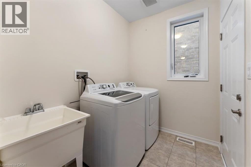13 Steven Drive, Thorold, Ontario  L3B 0G7 - Photo 36 - 40851392