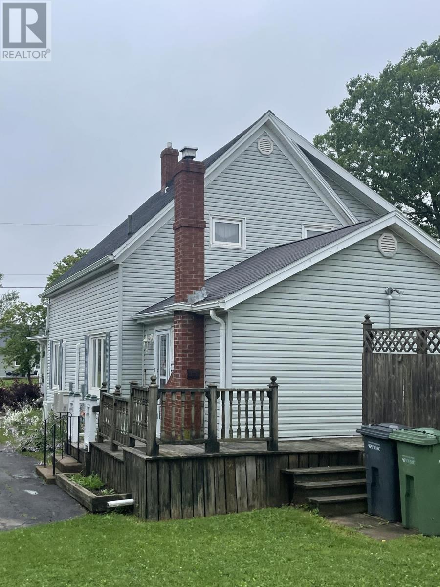 10 Ross Street, Mount Stewart, Prince Edward Island  C0A 1T0 - Photo 5 - 202619894