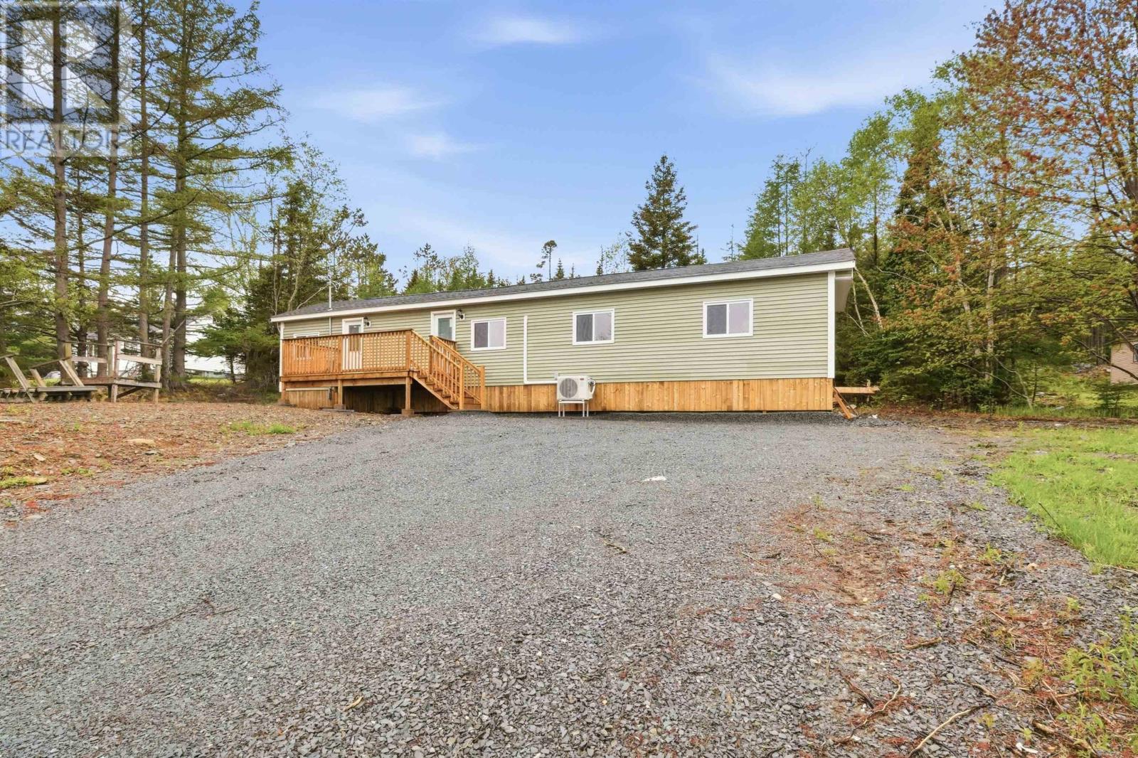 21949 Highway 7, Sheet Harbour, Nova Scotia  B0J 3B0 - Photo 2 - 202612577
