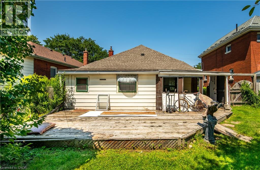155 Elgin Street, Brantford, Ontario  N3S 5A4 - Photo 18 - 40851946