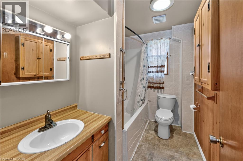 155 Elgin Street, Brantford, Ontario  N3S 5A4 - Photo 9 - 40851946
