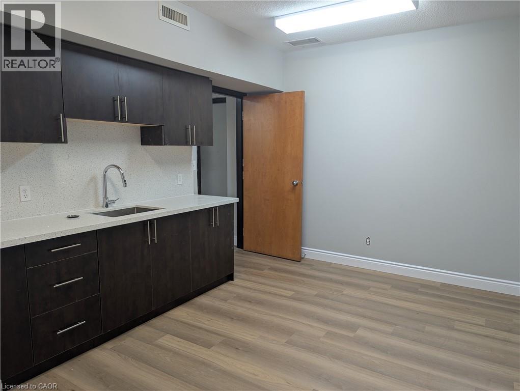 258 Prospect Street, Brantford, Ontario  N0E 1N0 - Photo 4 - 40853878