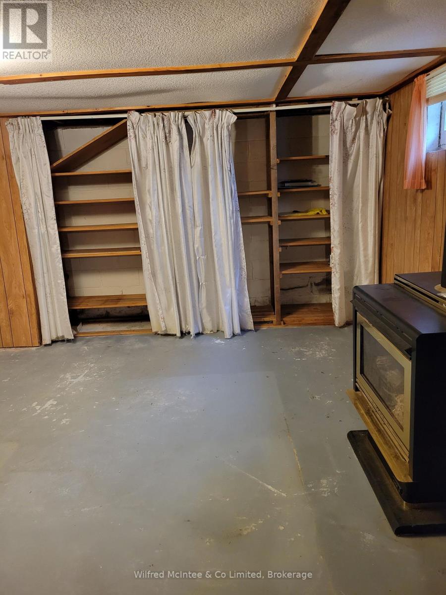 575 11th Street, Hanover, Ontario  N4N 1T4 - Photo 13 - X13556046