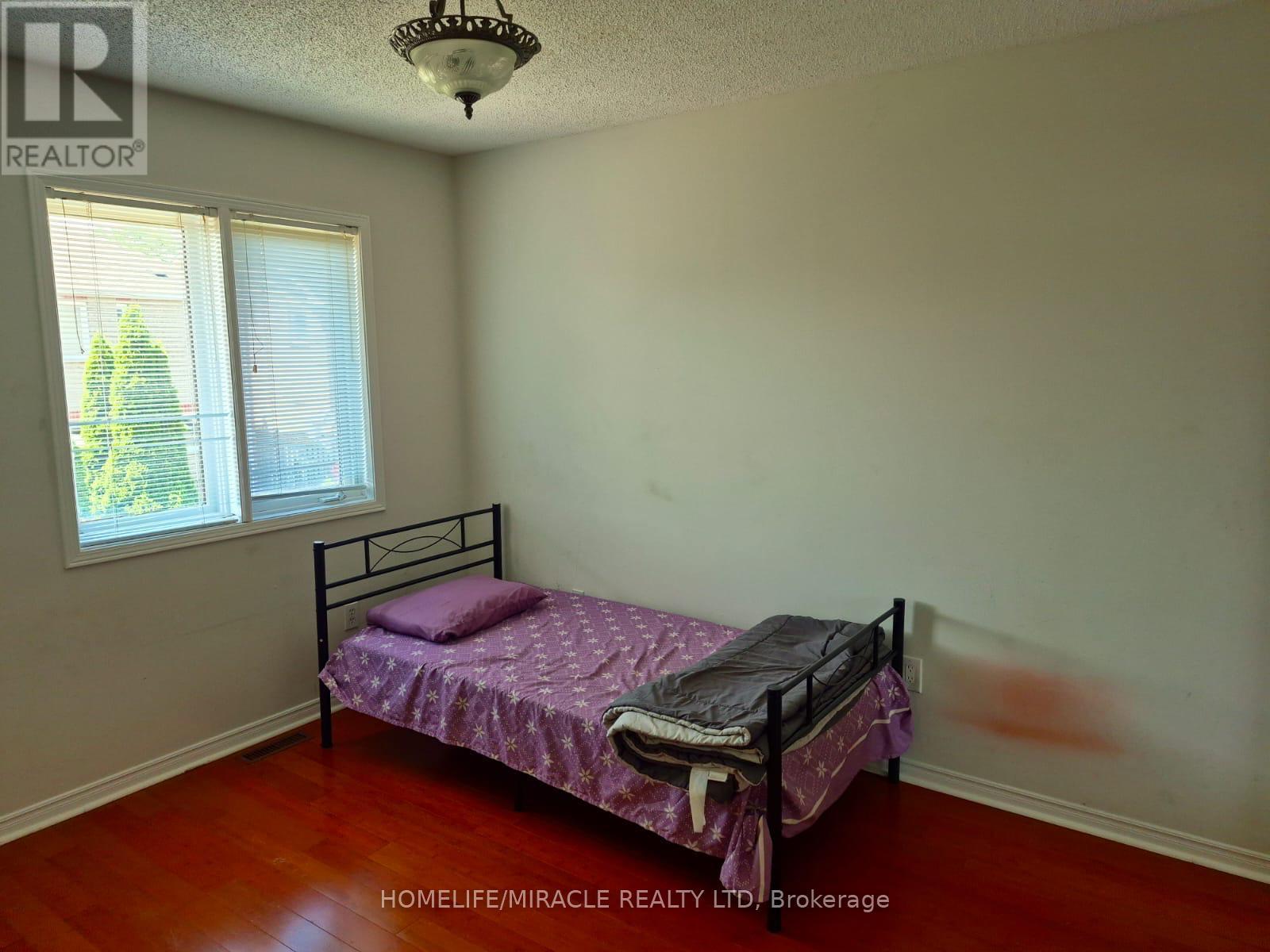 Upper - 42 Lockwood Road, Brampton, Ontario  L6Y 4T7 - Photo 19 - W13239074