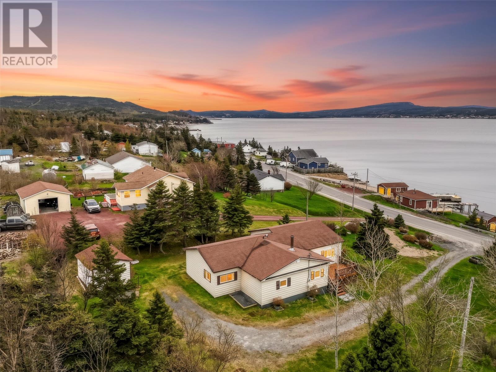 64 Main Road, Broad Cove- Dildo — photo 43