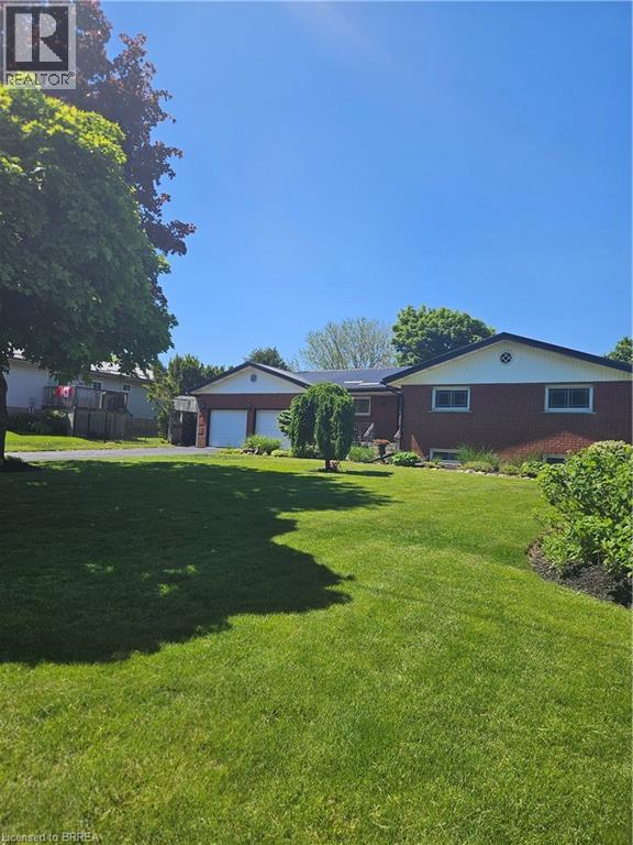 14 Alpha Street, Delhi, Ontario  N4B 2W5 - Photo 2 - 40836041