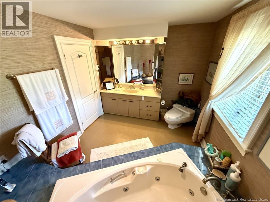 728 Boul. St-Pierre Ouest, Caraquet, New Brunswick  E1W 1A1 - Photo 36 - NB145514