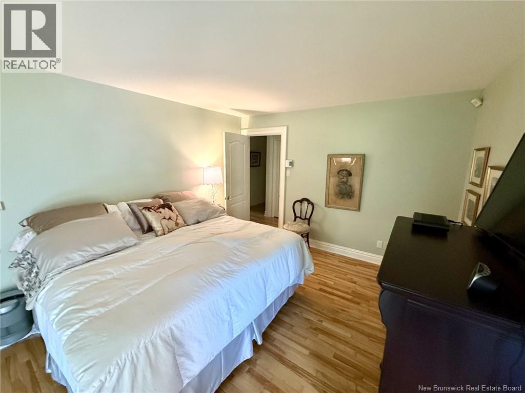 728 Boul. St-Pierre Ouest, Caraquet, New Brunswick  E1W 1A1 - Photo 41 - NB145514