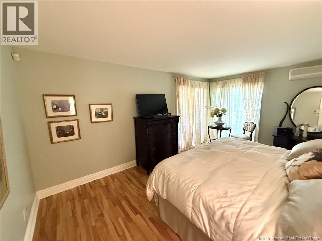 728 Boul. St-Pierre Ouest, Caraquet, New Brunswick  E1W 1A1 - Photo 44 - NB145514