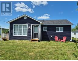 26 Riverside Road W, Glovertown, Newfoundland & Labrador