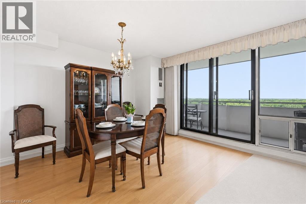 2055 Upper Middle Road Unit# 1202, Burlington, Ontario  L7P 3P4 - Photo 10 - 40845878