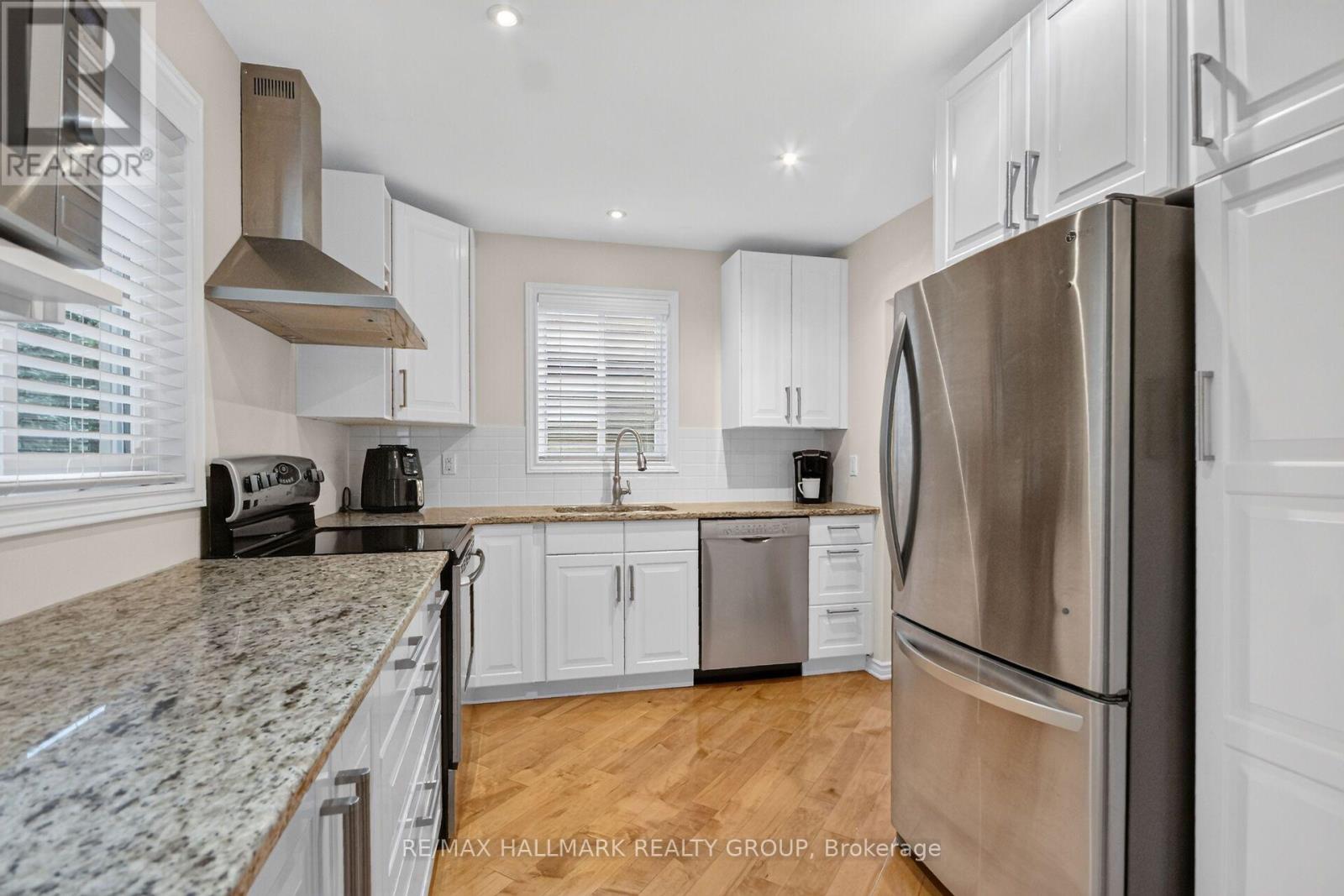 12 Ready Way, Ottawa, Ontario  K2J 2R6 - Photo 11 - X13648860