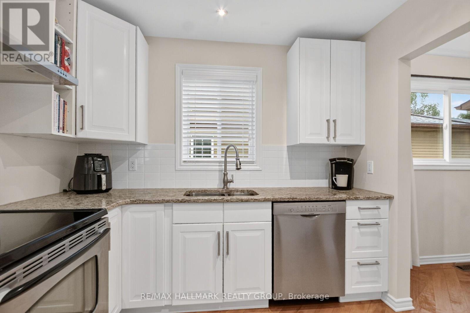 12 Ready Way, Ottawa, Ontario  K2J 2R6 - Photo 14 - X13648860