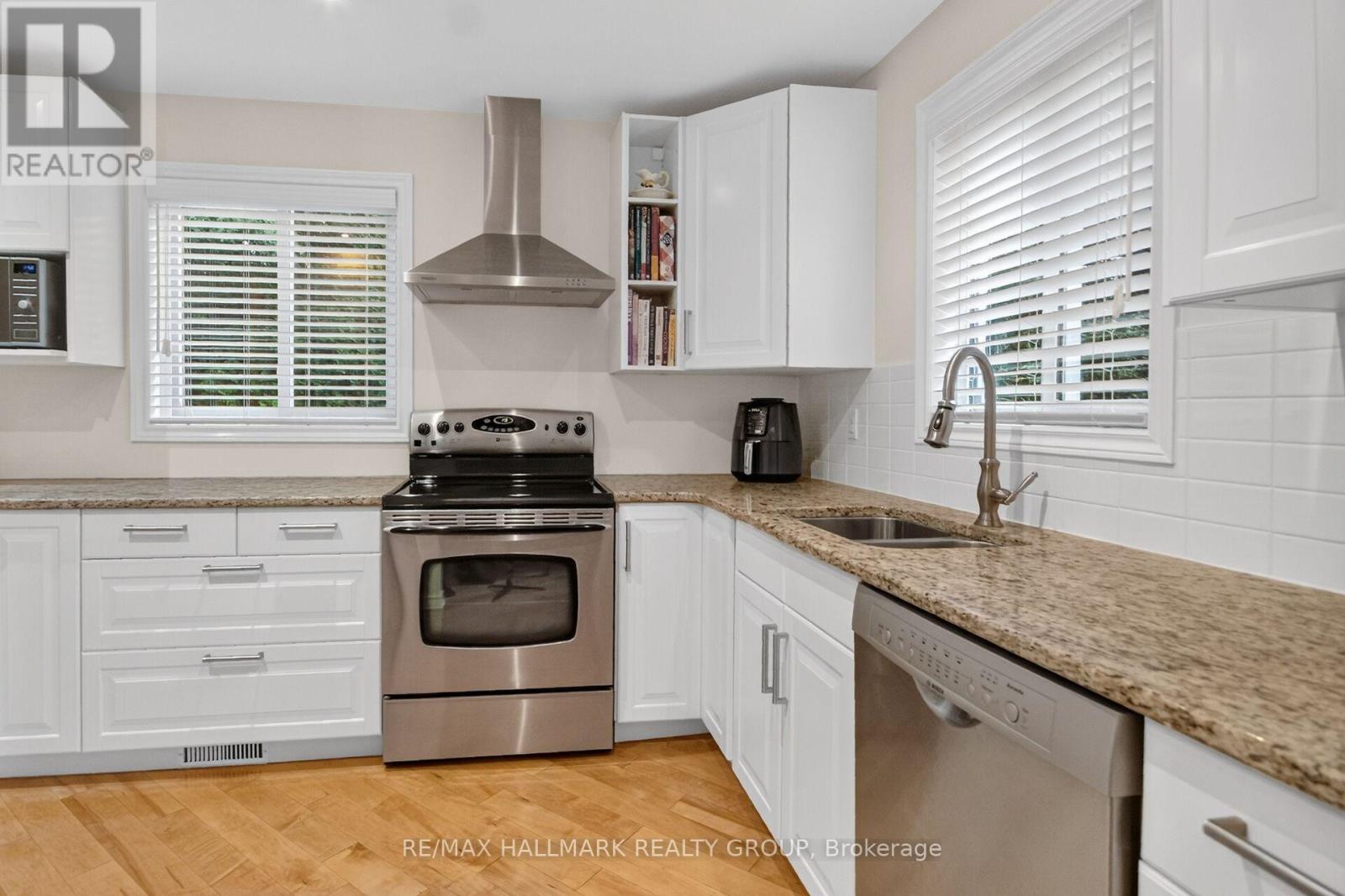 12 Ready Way, Ottawa, Ontario  K2J 2R6 - Photo 15 - X13648860