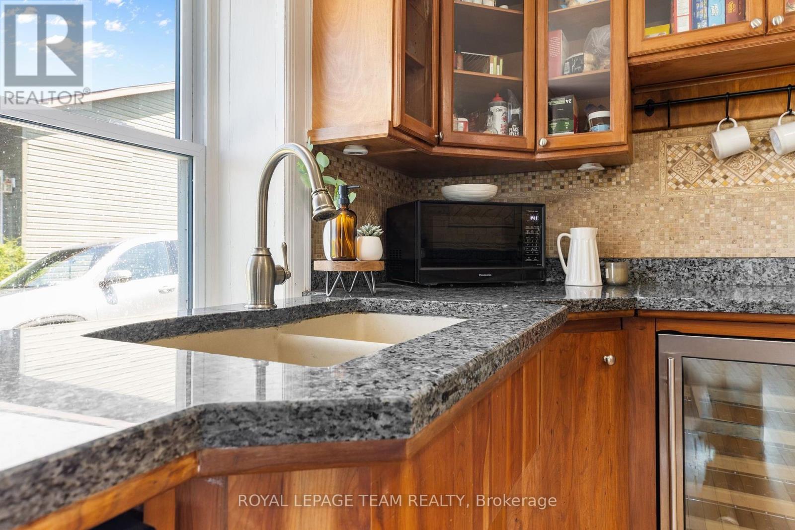79 Mutual Avenue, Renfrew, Ontario  K7V 3R4 - Photo 4 - X13648872