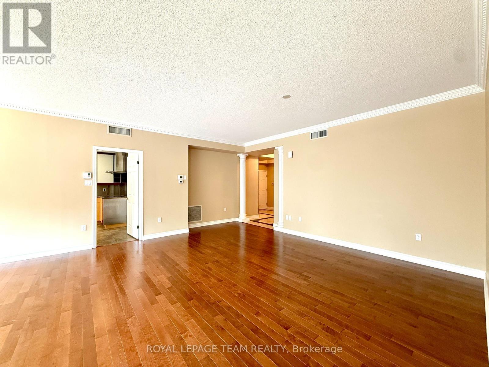 205 - 1480 Riverside Drive, Ottawa, Ontario  K1G 5H2 - Photo 8 - X13649004