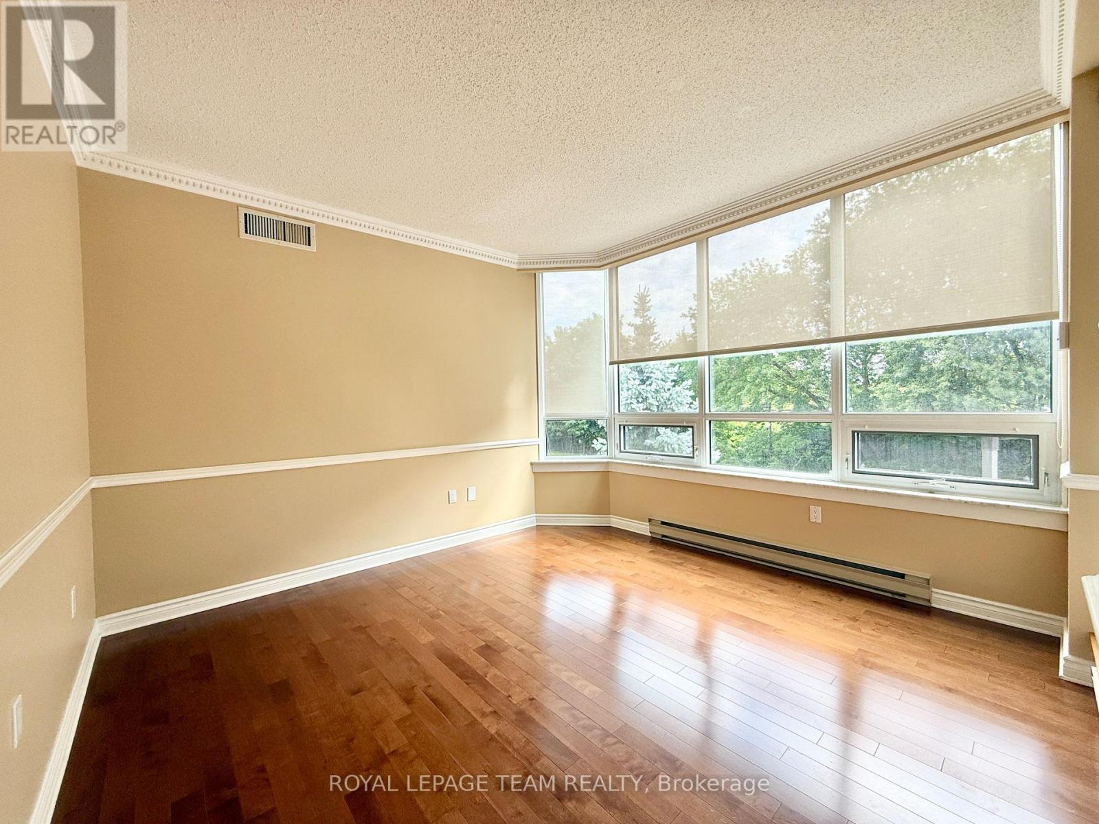 205 - 1480 Riverside Drive, Ottawa, Ontario  K1G 5H2 - Photo 9 - X13649004