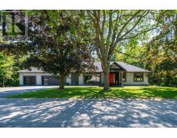 1 GAYWOOD GARDENS, Brantford, Ontario